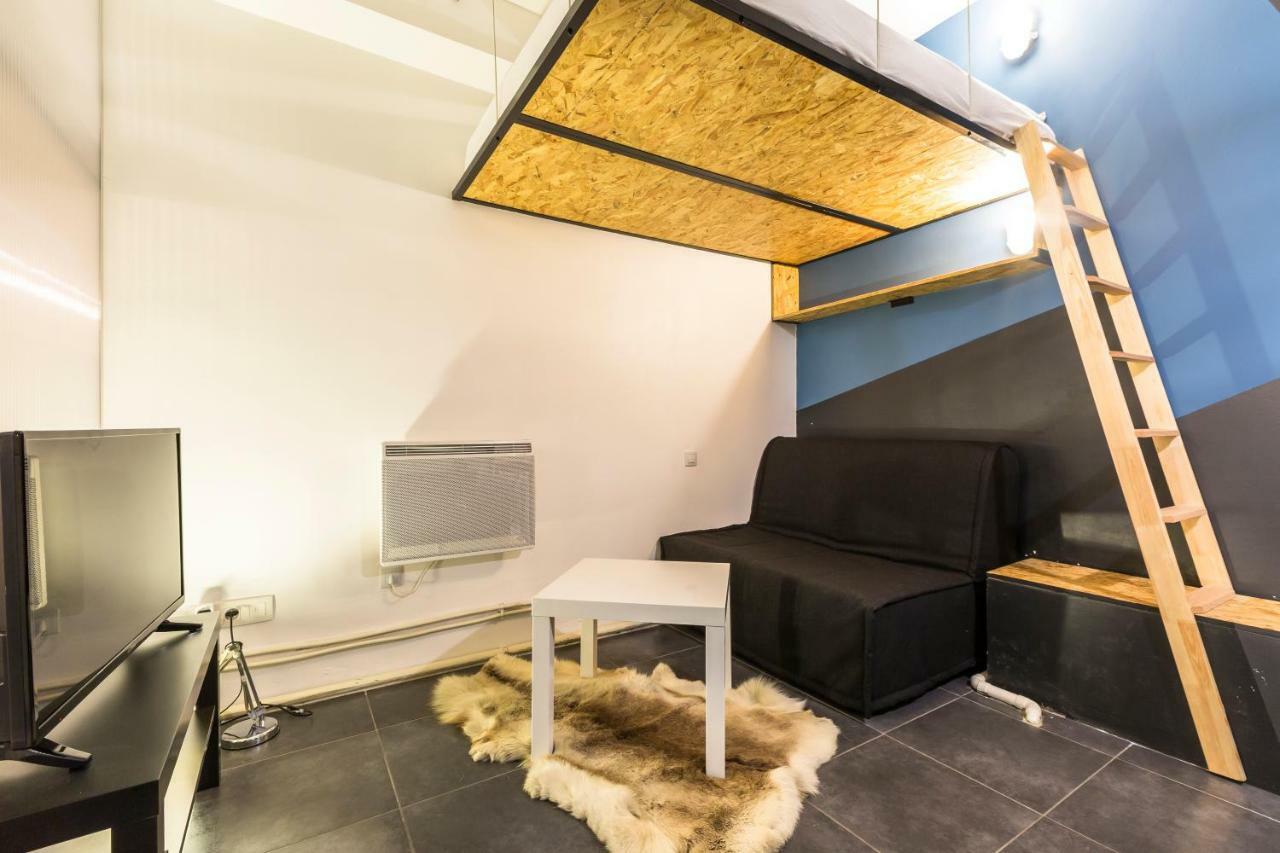 Pretty 25 M2 In A Lively District Apartman Párizs Kültér fotó