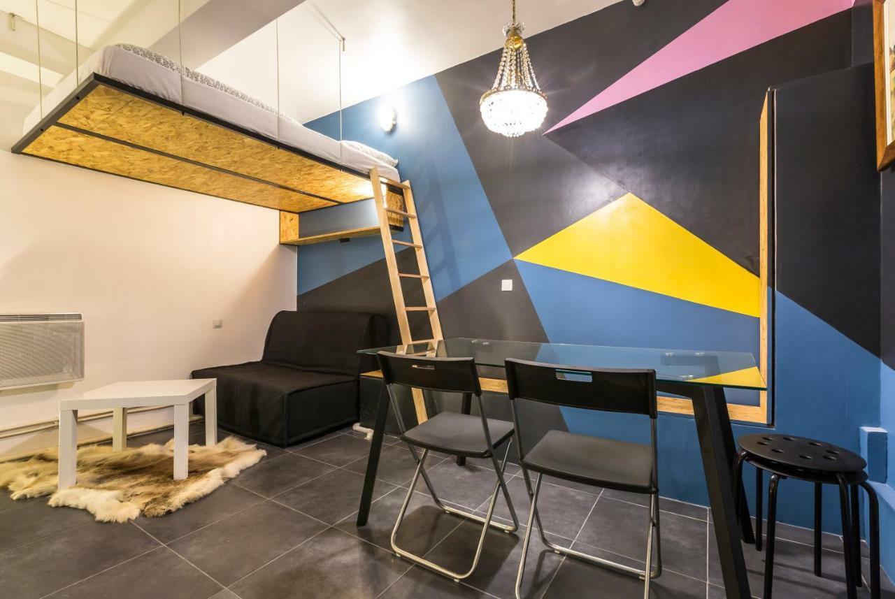 Pretty 25 M2 In A Lively District Apartman Párizs Kültér fotó